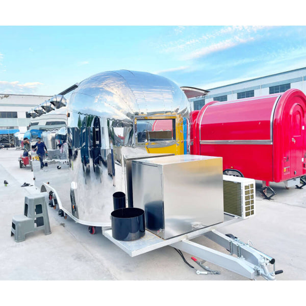 Mobile Dog Grooming Trailer - Streamliner Model