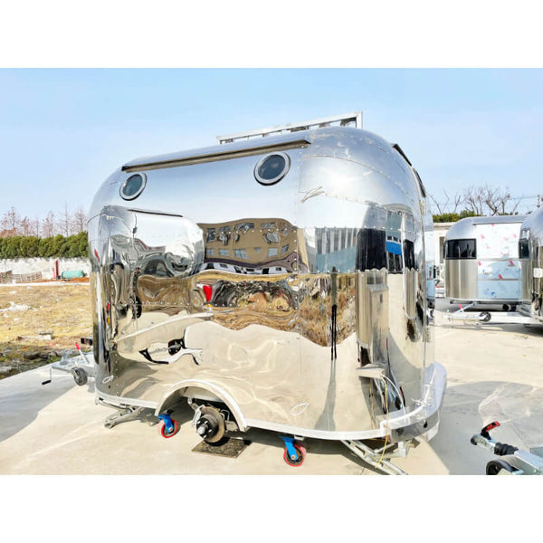 Mobile Dog Grooming Trailer - Streamliner Model