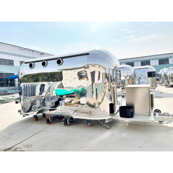 Mobile Dog Grooming Trailer - Streamliner Model